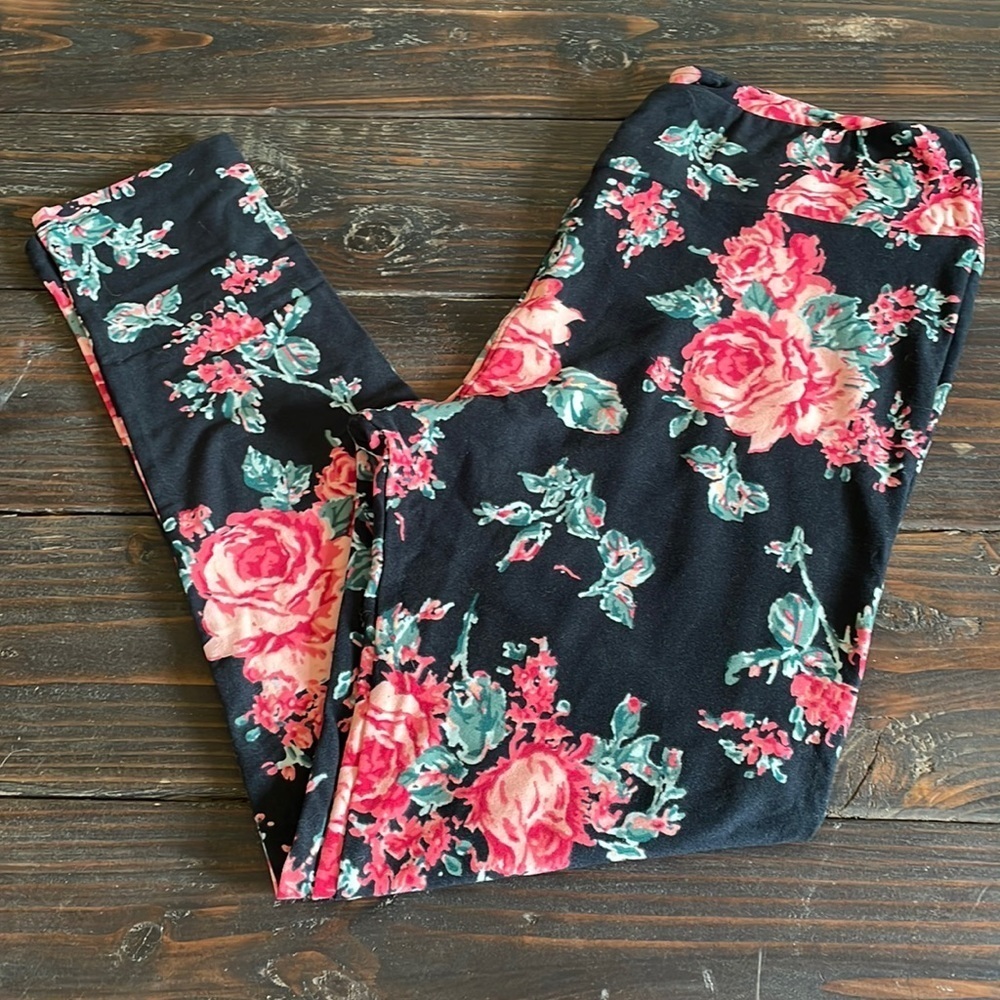 TC NWOT LuLaRoe Leggings EE32 5525
